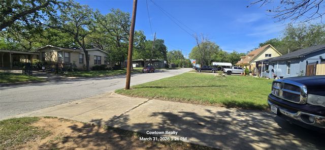 2613 Mc Gee Street, Fort Worth, TX 76112