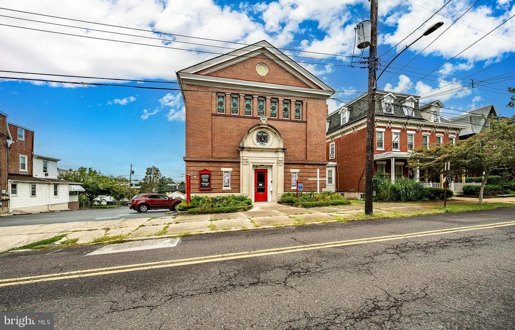 315 GAY ST, Phoenixville, PA 19460