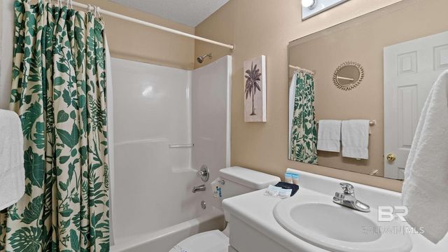 572 Highway 182 110, Gulf Shores, AL 36542