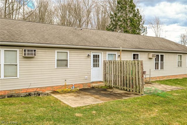 8492 & 8476 Tallmadge Road, Ravenna, OH 44412