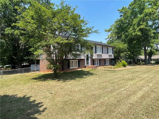 109 Caradale Way, Easley, SC 29642