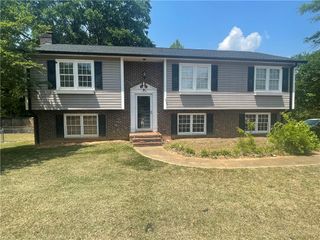 109 Caradale Way, Easley, SC 29642