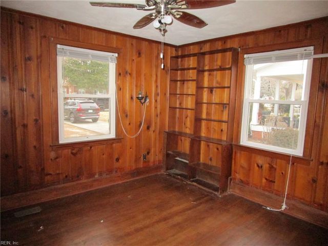 138 Hampton Roads AVE, Hampton, VA 23661