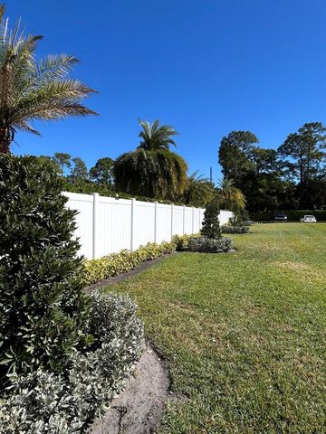 16966 91st Place N, Loxahatchee, FL 33470