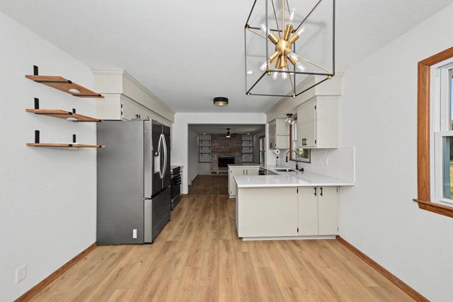 2101 N Emmertsen ROAD, Mount Pleasant, WI 53406