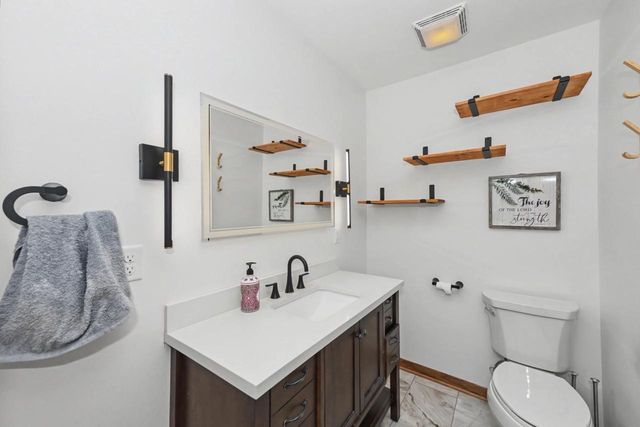 2101 N Emmertsen ROAD, Mount Pleasant, WI 53406