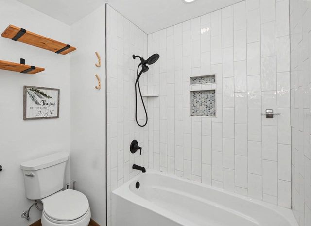 2101 N Emmertsen ROAD, Mount Pleasant, WI 53406