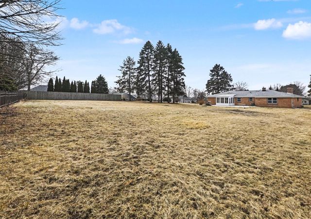 2101 N Emmertsen ROAD, Mount Pleasant, WI 53406