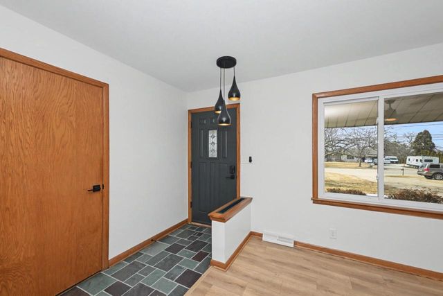 2101 N Emmertsen ROAD, Mount Pleasant, WI 53406
