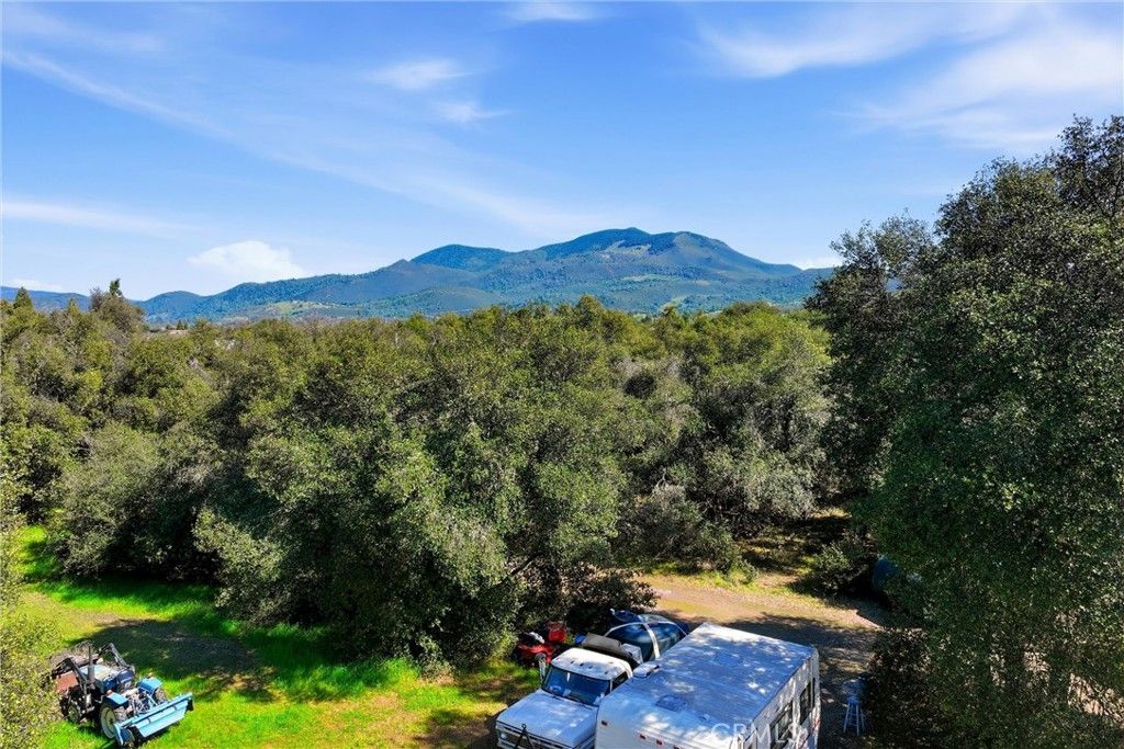 Image 10 of property listing at 6495 Jacobson Road, Kelseyville, CA 95451