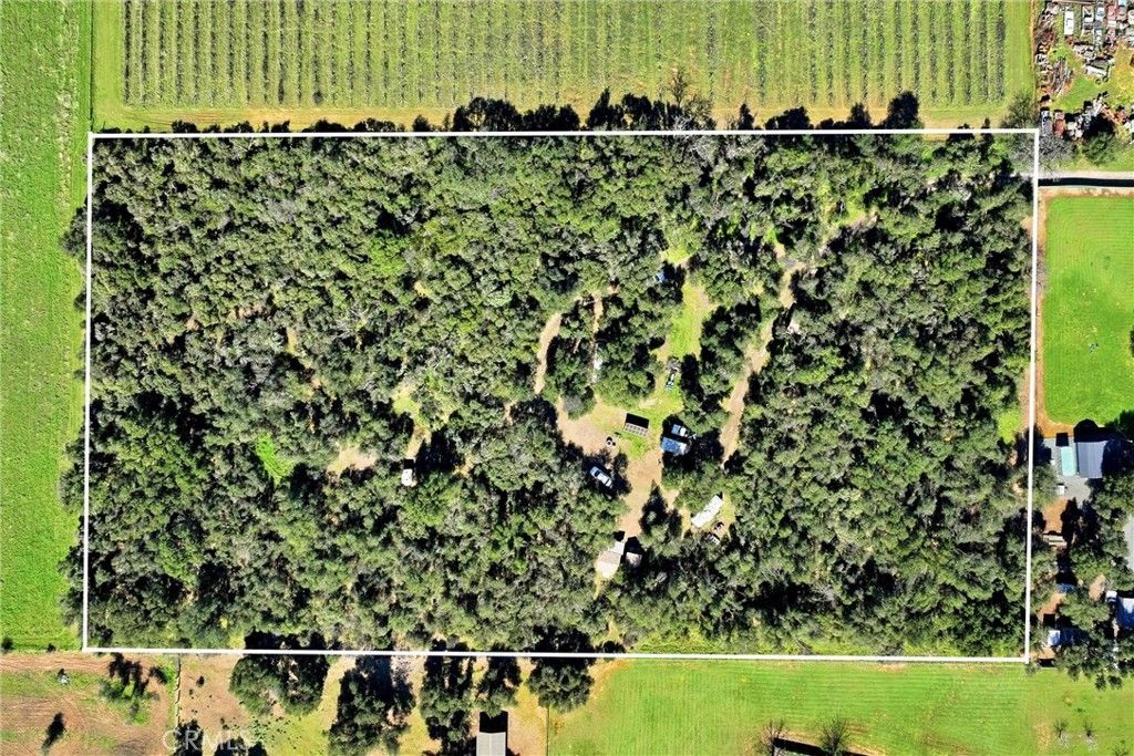 Image 5 of property listing at 6495 Jacobson Road, Kelseyville, CA 95451