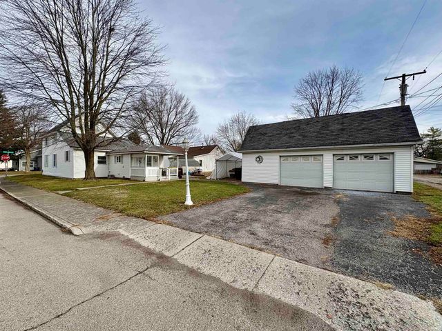 1128 W Cherry Street, Bluffton, IN 46714
