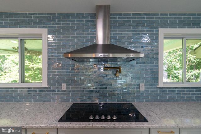 428 INGLESIDE DRIVE, Fredericksburg, VA 22405