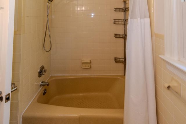 428 INGLESIDE DRIVE, Fredericksburg, VA 22405