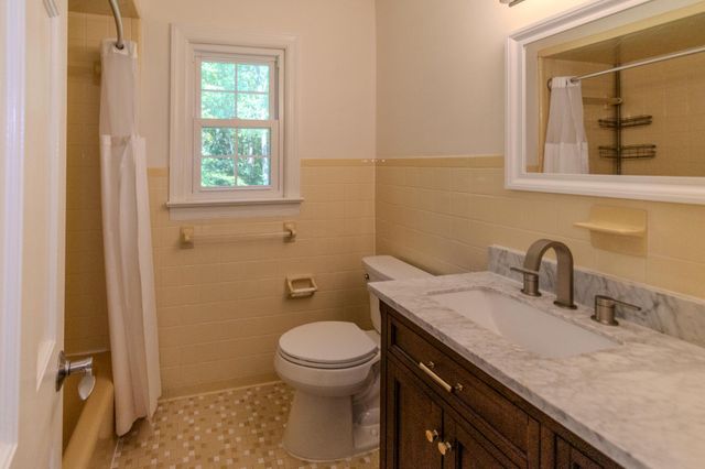 428 INGLESIDE DRIVE, Fredericksburg, VA 22405