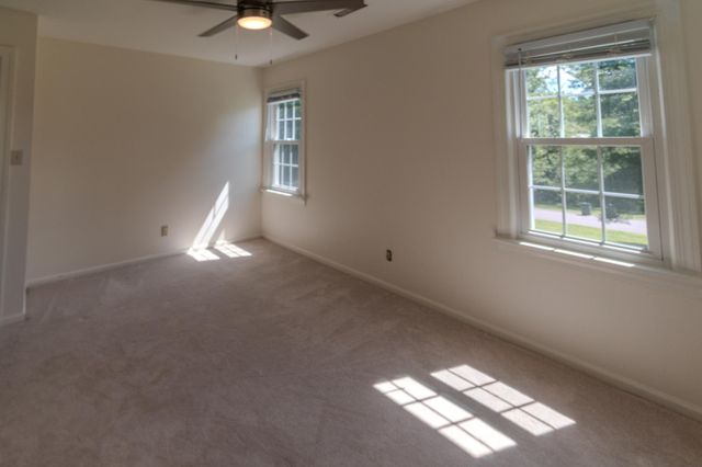 428 INGLESIDE DRIVE, Fredericksburg, VA 22405