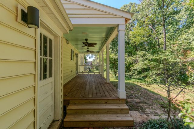 428 INGLESIDE DRIVE, Fredericksburg, VA 22405