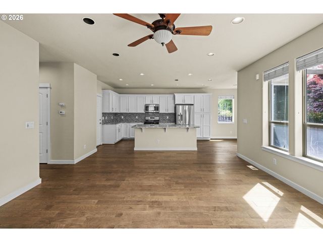 6190 Ne RIDGESTONE Ct, Hillsboro, OR 97124