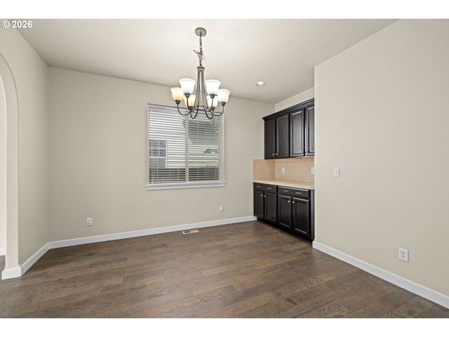 6190 Ne RIDGESTONE Ct, Hillsboro, OR 97124