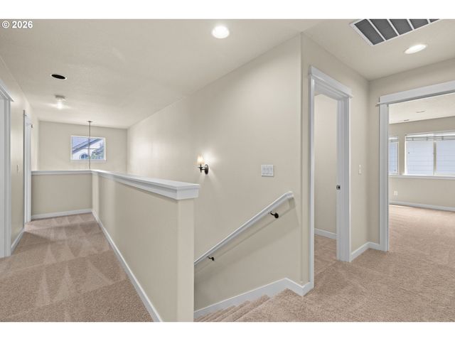 6190 Ne RIDGESTONE Ct, Hillsboro, OR 97124
