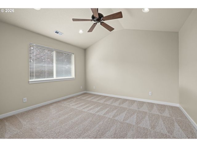 6190 Ne RIDGESTONE Ct, Hillsboro, OR 97124