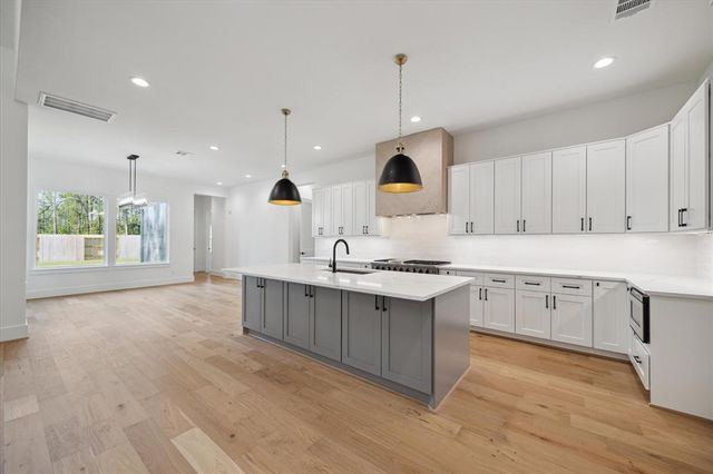 16007 Bonjour Boulevard, Conroe, TX 77302