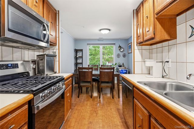 831 Blue Ridge Drive, Medford, NY 11763