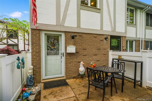 831 Blue Ridge Drive, Medford, NY 11763