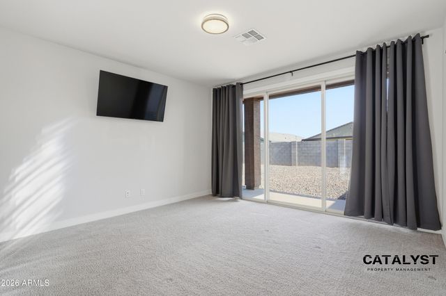 6926 W WINSTON Drive, Laveen, AZ 85339