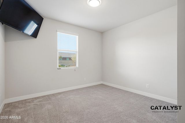 6926 W WINSTON Drive, Laveen, AZ 85339