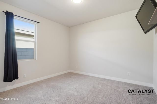 6926 W WINSTON Drive, Laveen, AZ 85339
