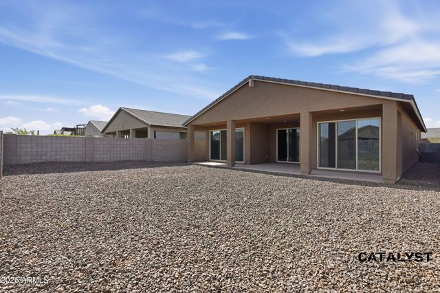 6926 W WINSTON Drive, Laveen, AZ 85339
