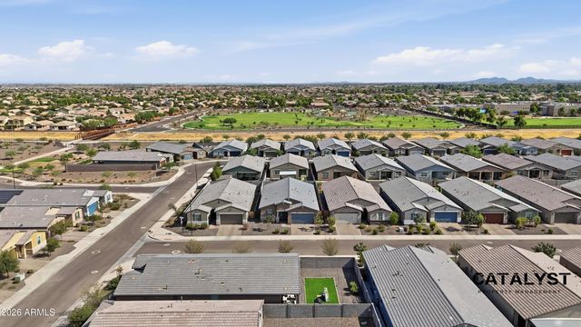 6926 W WINSTON Drive, Laveen, AZ 85339