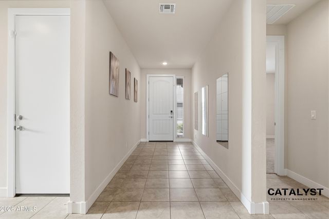 6926 W WINSTON Drive, Laveen, AZ 85339