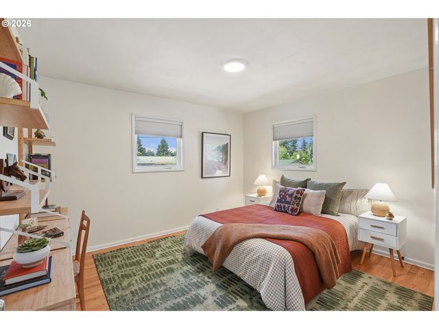 1120 Ne 162ND Ave, Portland, OR 97230