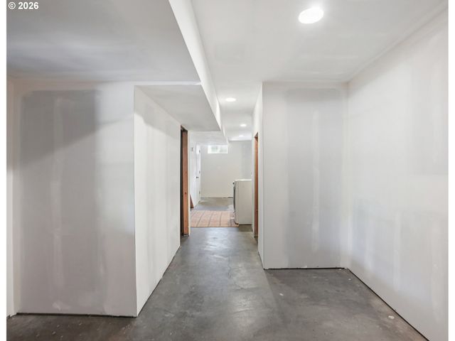 1120 Ne 162ND Ave, Portland, OR 97230