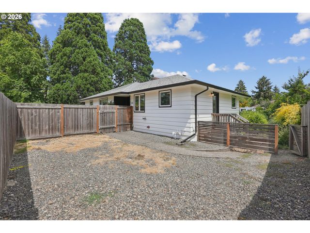 1120 Ne 162ND Ave, Portland, OR 97230
