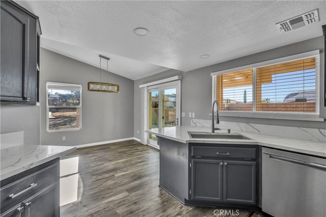 7748 Megan Court, Yucca Valley, CA 92284