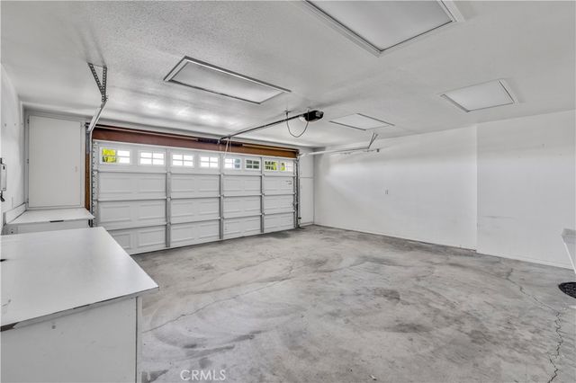 7748 Megan Court, Yucca Valley, CA 92284