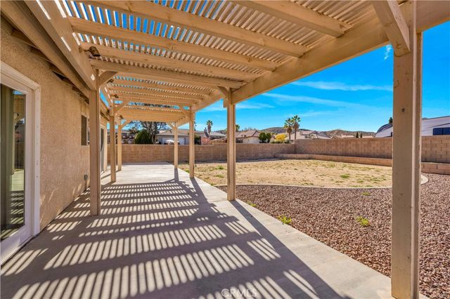 7748 Megan Court, Yucca Valley, CA 92284
