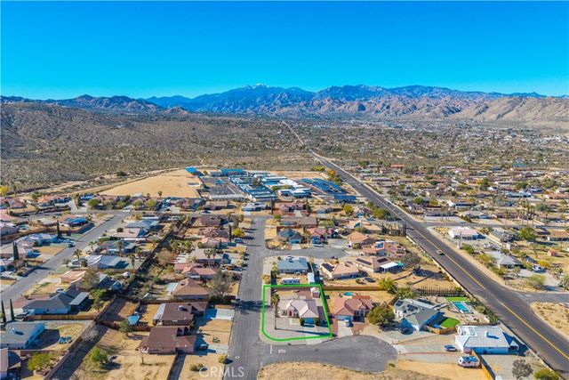 7748 Megan Court, Yucca Valley, CA 92284