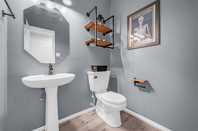 5107 Brett Drive, Pearland, TX 77584