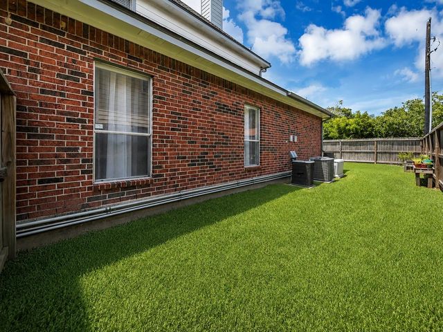 5107 Brett Drive, Pearland, TX 77584