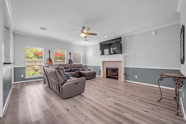 5107 Brett Drive, Pearland, TX 77584