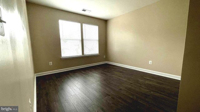 9008 HANSON GROVE CT, Manassas, VA 20109