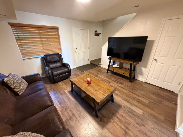 137 W 1309 S, Logan, UT 84321