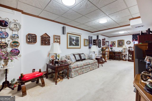 642 Huntington Way NW, Lilburn, GA 30047
