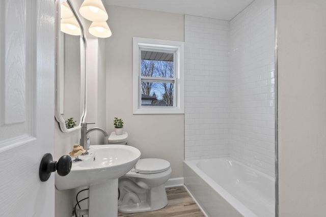 16020 Eastview Place, Lowell, IN 46356