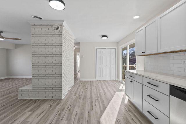 16020 Eastview Place, Lowell, IN 46356