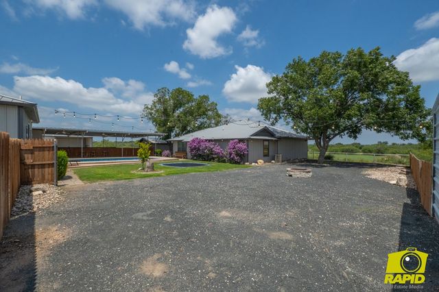 12526 Twin Lakes Lane, San Angelo, TX 76904